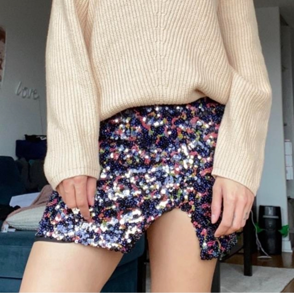 UO Darren sequin micro mini skirt festival side slit XS sparkly